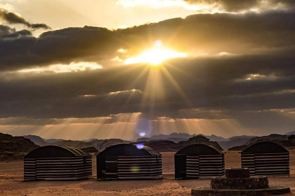 Desert Shine Camp Wadi Rum Bagian luar foto